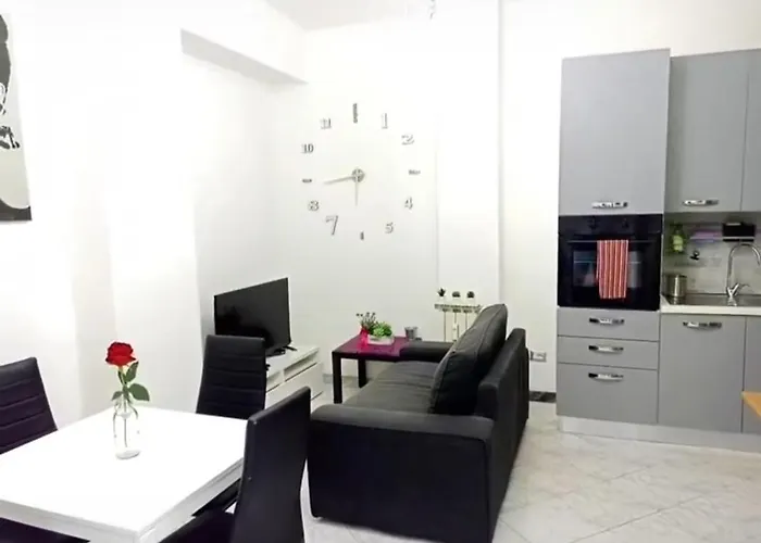 Apartment Asia Guest House *